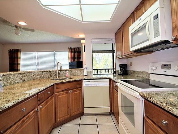 3rd image of 13450 Greengate Blvd APT 323