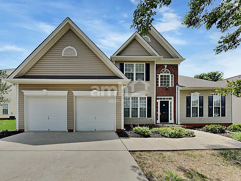 8 Smokehouse Dr — Photo 1