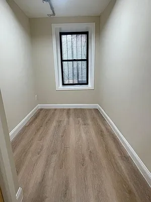 Rented by Executive Towers  | media 28