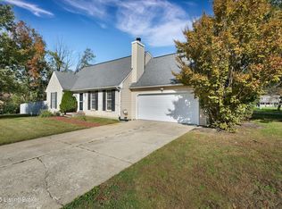 8123 Avanti Way, Louisville, KY 40291