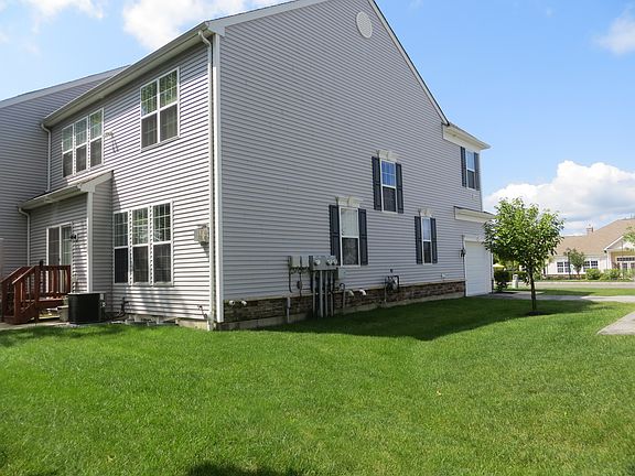 3rd image of 22 Brighton Dr #2201