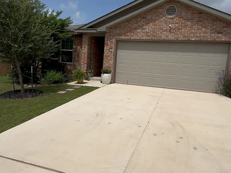 2845 Lindenwood Run — Photo 33