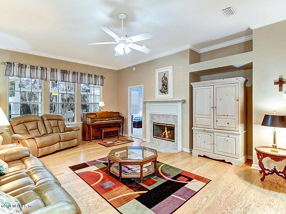5th image of 2735 Robert Oliver Ave