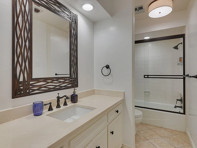 6507 Clubhouse Cir — Photo 28