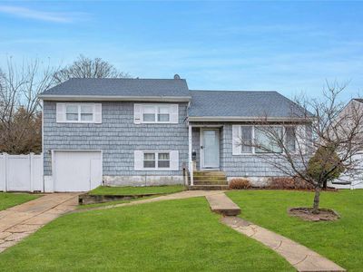 498 Mark Lane, Wantagh, NY, 11793