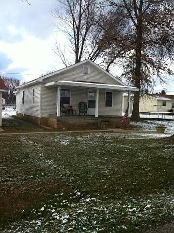 371 Norwich Ave photo 1