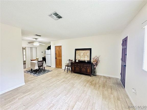 3rd image of 5282 W Cougar Ln