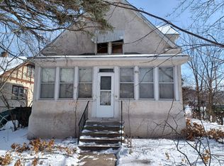 3000 Irving Ave N, Minneapolis, MN 55411
