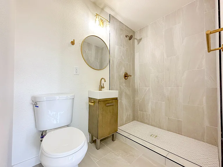 5171 Naranja St — Photo 4