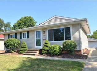 18450 Kalvin Dr, Brookpark, OH 44142