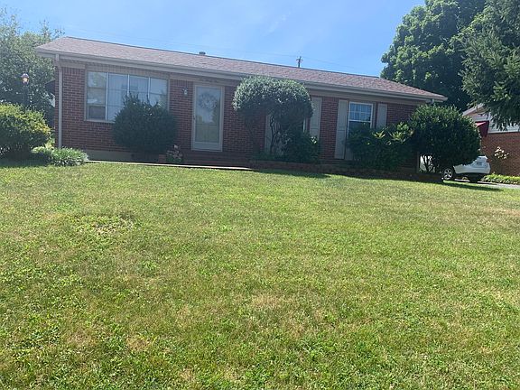 2nd image of 1031 Maywood Dr