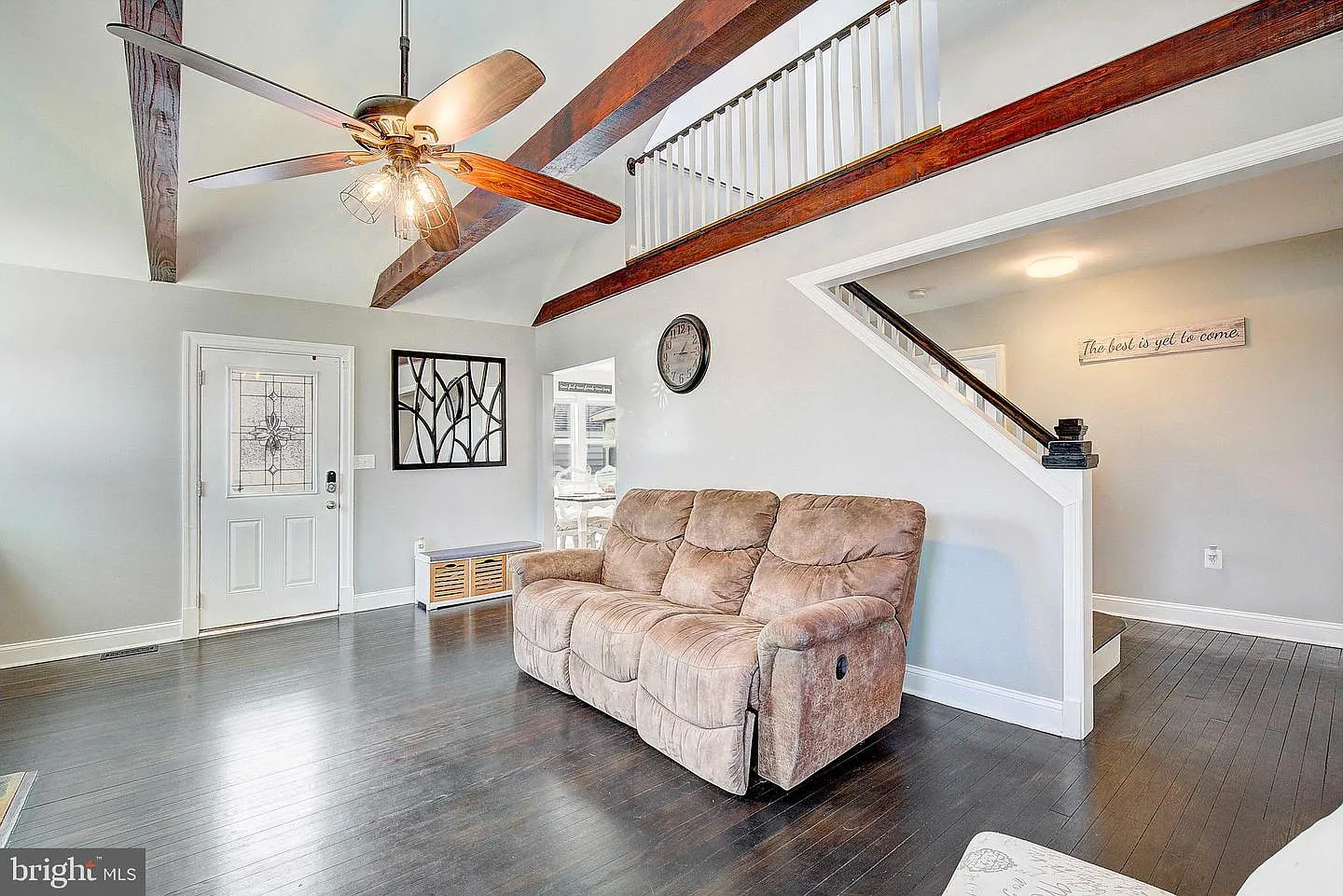 3 bed, 1200 sqft, $3,000 — Photo 3