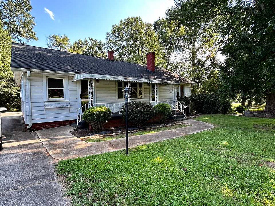 407 Hammett Bridge Rd