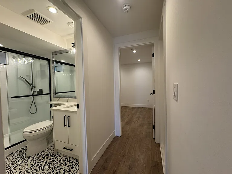 11 Howard Ave #1840 — Photo 29