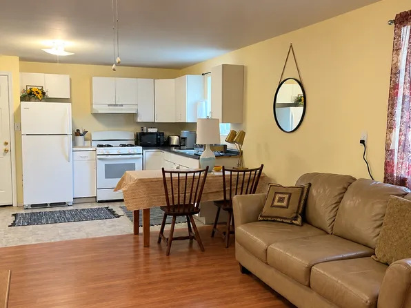 (undisclosed Address), Saugerties, NY 12477