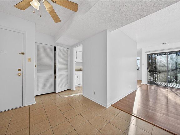 5th image of 3088 Colony Rd #3088D