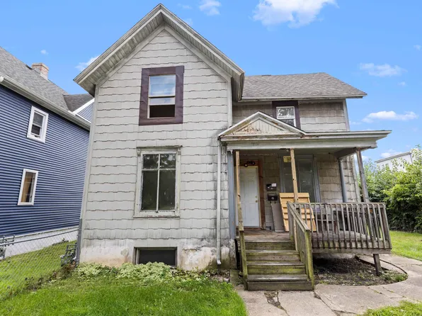 1117 12th Ave, Rockford, IL 61104