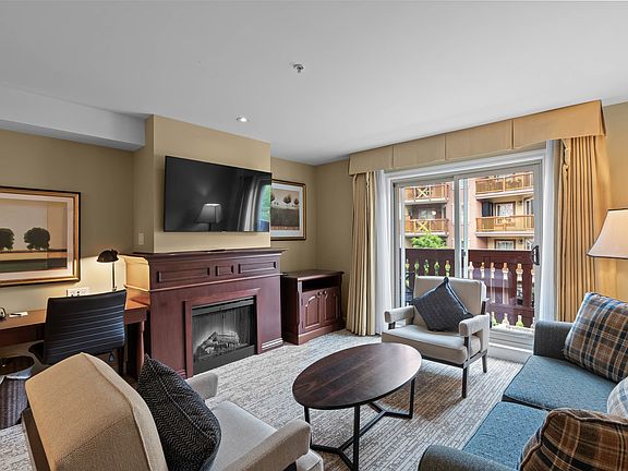 4th image of 3250 Village Way #1315D