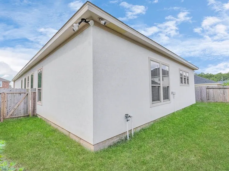 923 Doubletree Glen Dr — Photo 23