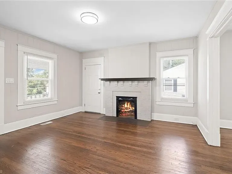 1203 Vance St — Photo 11