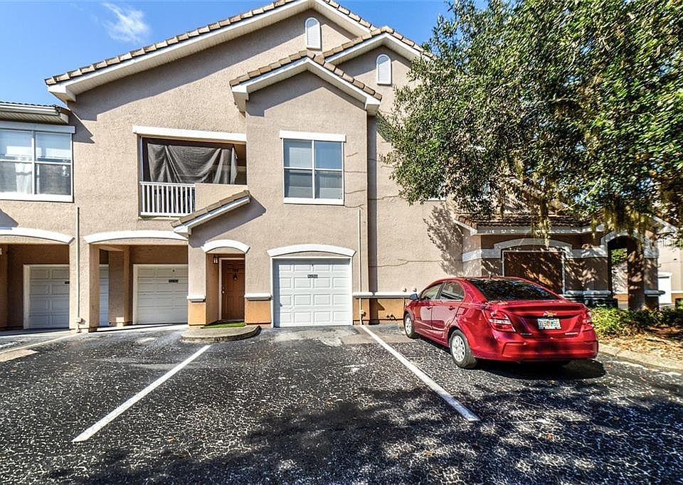 1st image of 10528 Villa View Cir #10528