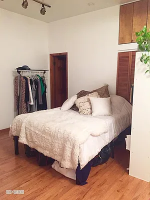 Rented by Citi Habitats | media 28