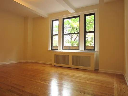 Rented by Citi Habitats | media 33