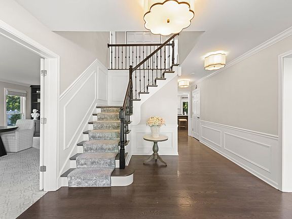 3rd image of 2265 River Woods Dr