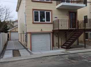 102-31 164th Ave, Howard Beach, NY 11414