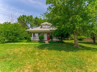 31 Dogwood Land Way, Blue Eye, MO 65611