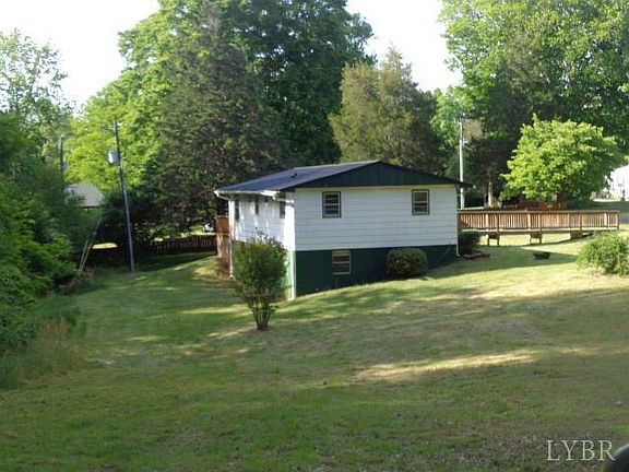 2nd image of 497 The Pines Ln
