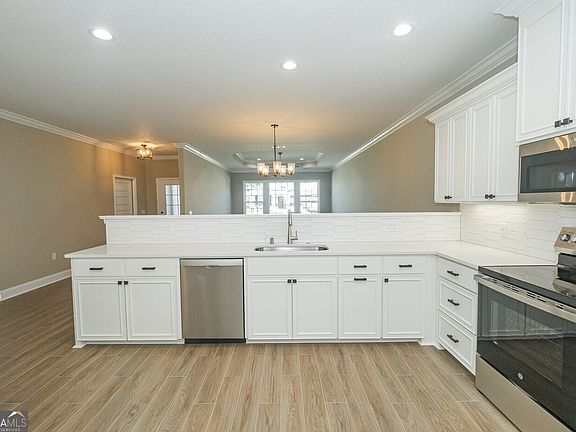 4th image of 234 Ryan Nicholas Dr