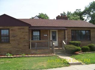 446 N Rensselaer St, Griffith, IN 46319