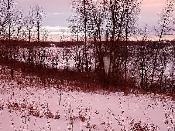 lot looking SE to lake