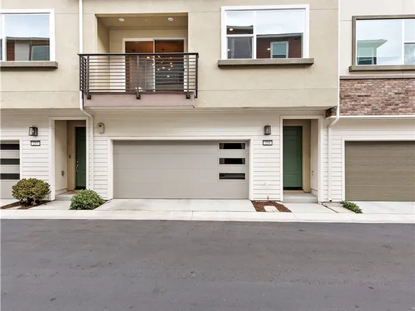 235 Carmona, Lake Forest, CA 92630