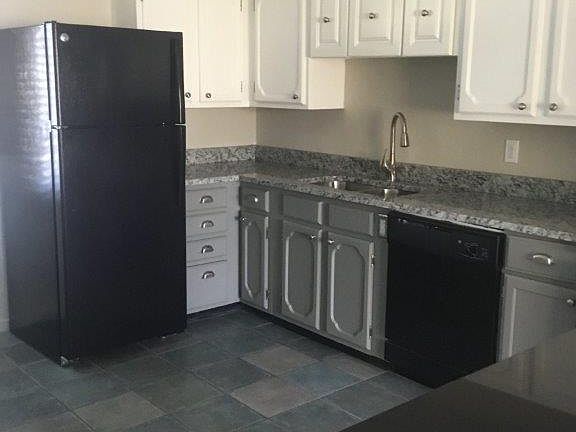 3rd image of 1740 Tyson Dr