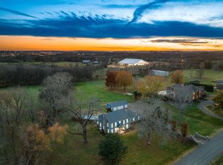 213 Spring Valley Rd, Hendersonville, TN 37075