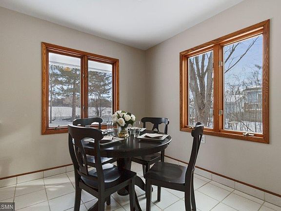5th image of 469 Queenan Ave S