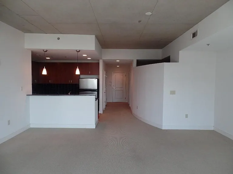 950 W Peachtree St #1514 — Photo 6
