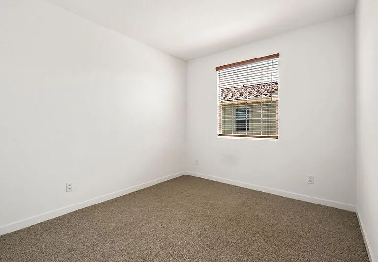5301 E Commerce Way #43104 — Photo 9