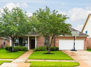 5737 Emerald Brook Ln, League City, TX 77573