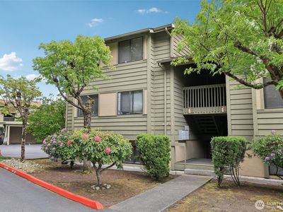 4814 S 187th Place #B101, Seatac, WA, 98188