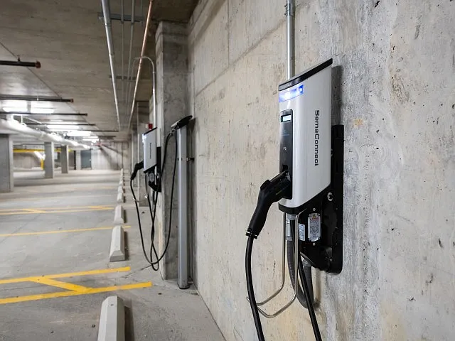 Dwell 2nd Street Car Charging Station