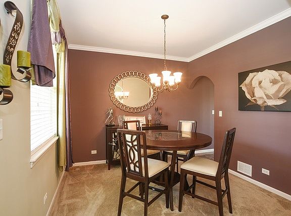 3rd image of 937 Singing Hills Dr