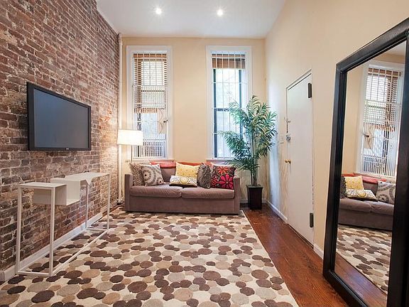 5th image of 145 Sullivan St APT A