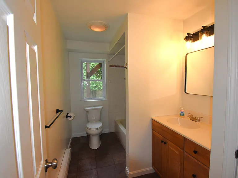 59 Junction St — Photo 11