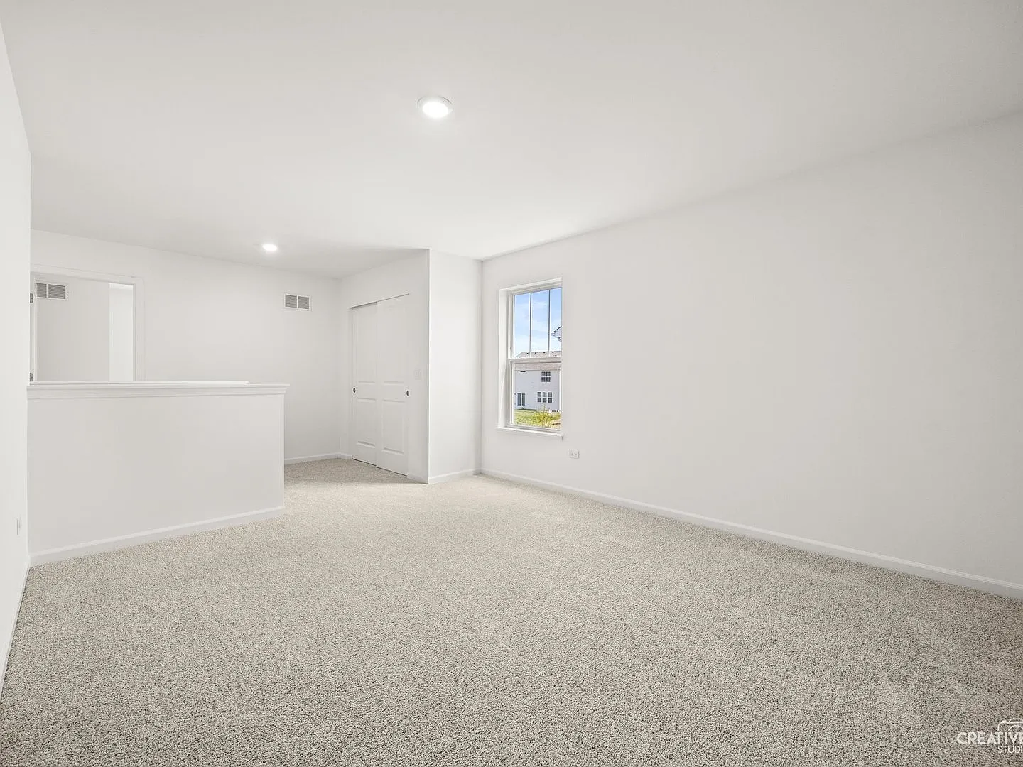 3 bed, 2.5 bath, 2063 sqft, $3,850 — Photo 4