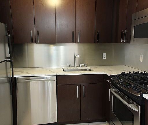 5th image of 350 W 53rd St APT 3B