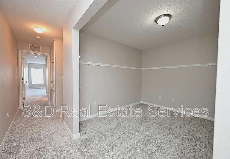 5360 River Rock Rd — Photo 37