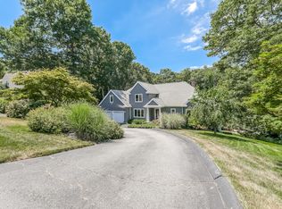 56 Pepperbox Rd, Waterford, CT 06385